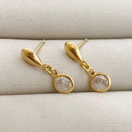 Brinco Ponto de Luz com Gota Banhado a Ouro 18k Feminino