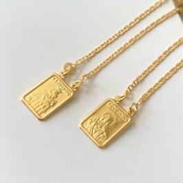 Escapulário Sagrado Coração de Jesus e Nossa Senhora do Carmo Banhado a Ouro 60cm – Corrente Piastrini