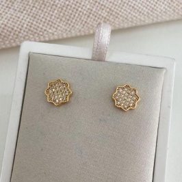 Brinco Botão Flor com Micro Zircônias – Banhado a Ouro