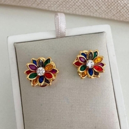 Brinco Flor Colorida – Banhado a Ouro com Zircônias Multicoloridas