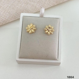 Brinco Flor Trabalhada Banhado a Ouro 18k Feminino Delicado