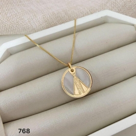 Gargantilha Medalha Vazado Nossa Senhora Aparecida Banhada a Ouro 18k – Corrente Veneziana 45cm – Modelo PV-768