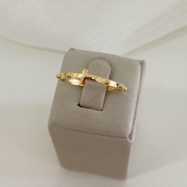 Anel Feminino com Cruz Banhado a Ouro 18k Aro Trabalhado