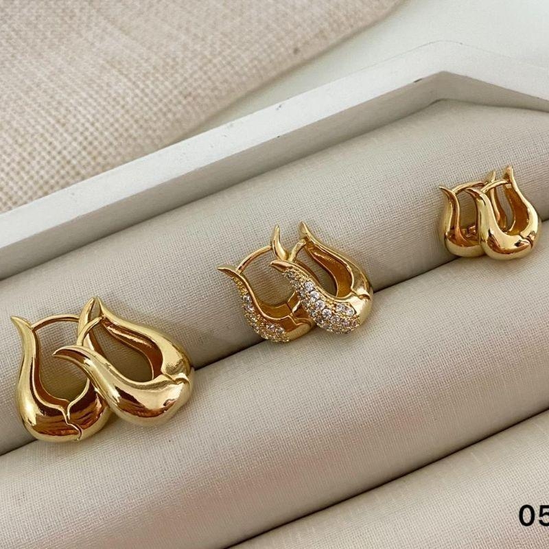 Trio de Argolas Femininas Banhadas a Ouro 18k com Zircônias