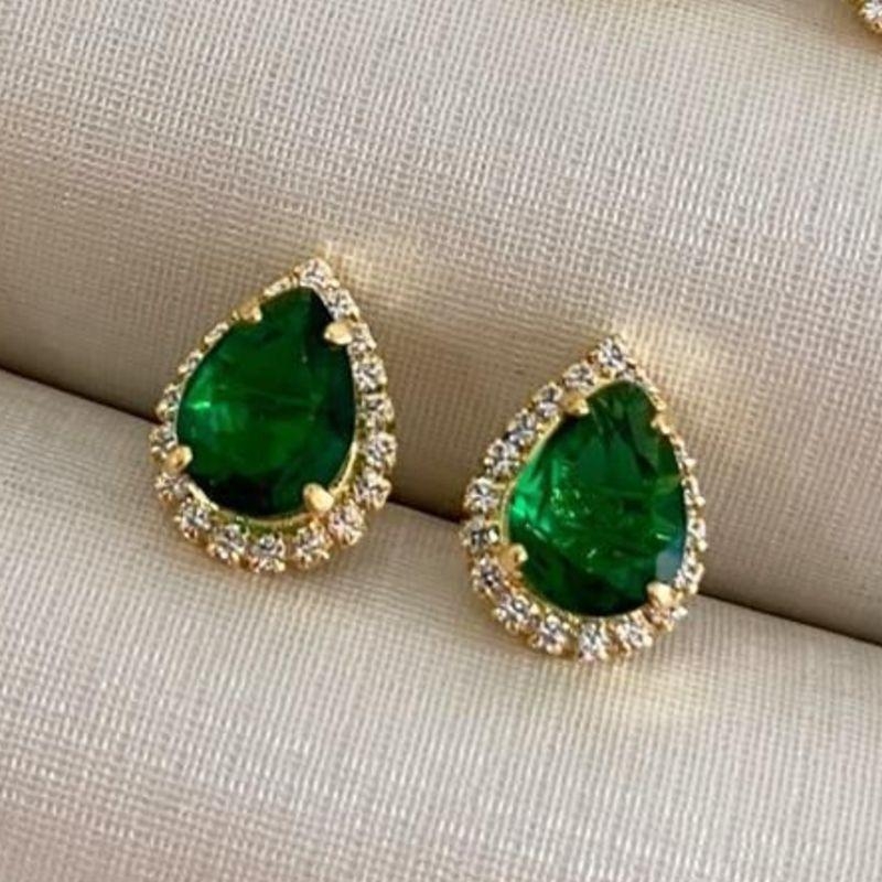 Brinco Gota com Zircônias – Banhado a Ouro