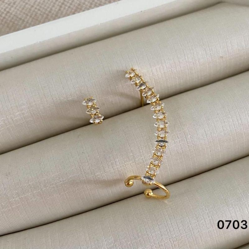 Brinco Ear Cuff com Zircônias – Banhado a Ouro