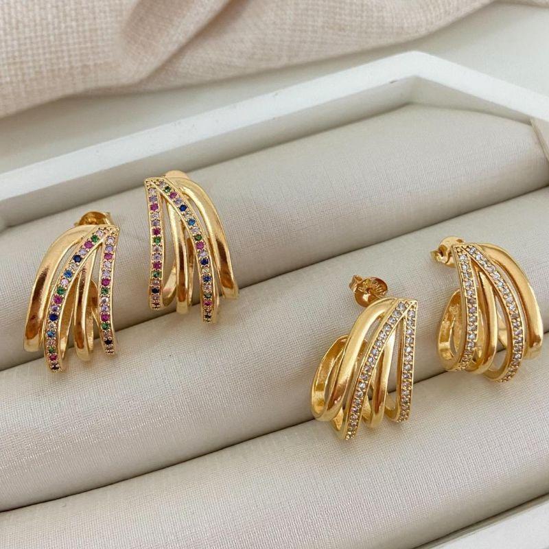 Brinco Trio de Aros Trançados com Zircônias Brancas Banhado a Ouro 18k