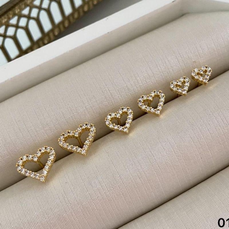 Trio de Brincos Coração Cravejado – Banhado a Ouro
