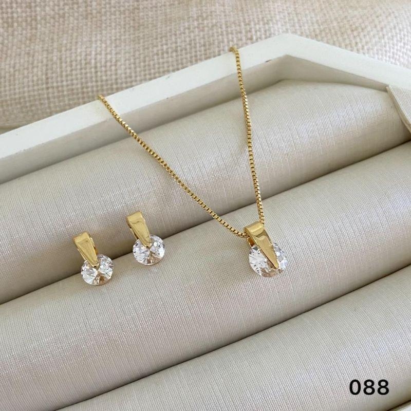 Conjunto Colar e Brincos Banhados a Ouro 18k com Zircônia – Modelo 088