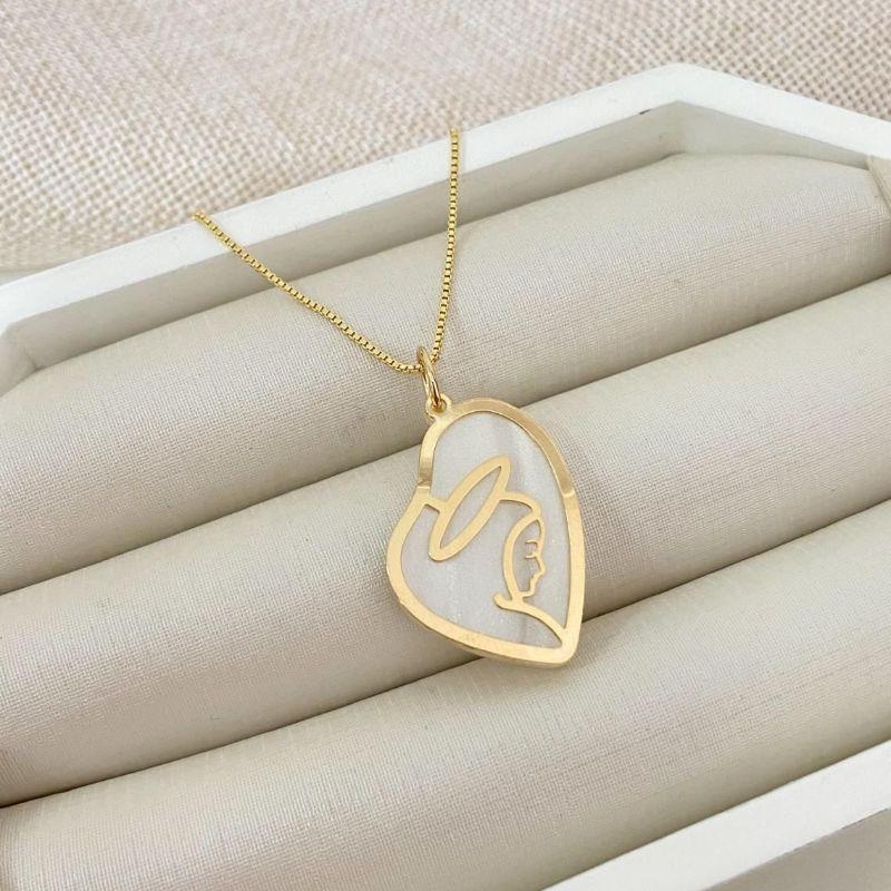 Gargantilha Medalha Coração com Nossa Senhora Vazado Banhada a Ouro 18k – Corrente Veneziana 45cm – Modelo PV-744
