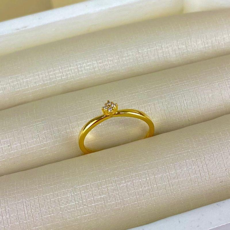 Anel Solitário com Zircônia