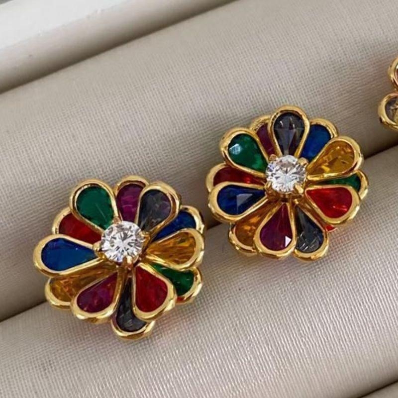 Brinco Flor Colorida com Cristais – Banhado a Ouro