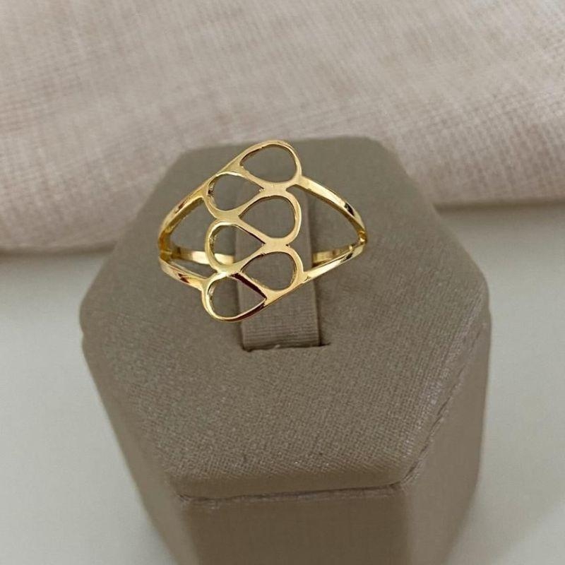 Anel Feminino Vazado Elos Ovais Moderno Banhado a Ouro 18k