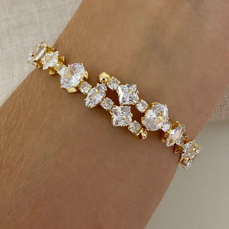 Bracelete Banhado a Ouro 18K com Zircônias Variadas  Luxo e Sofisticação