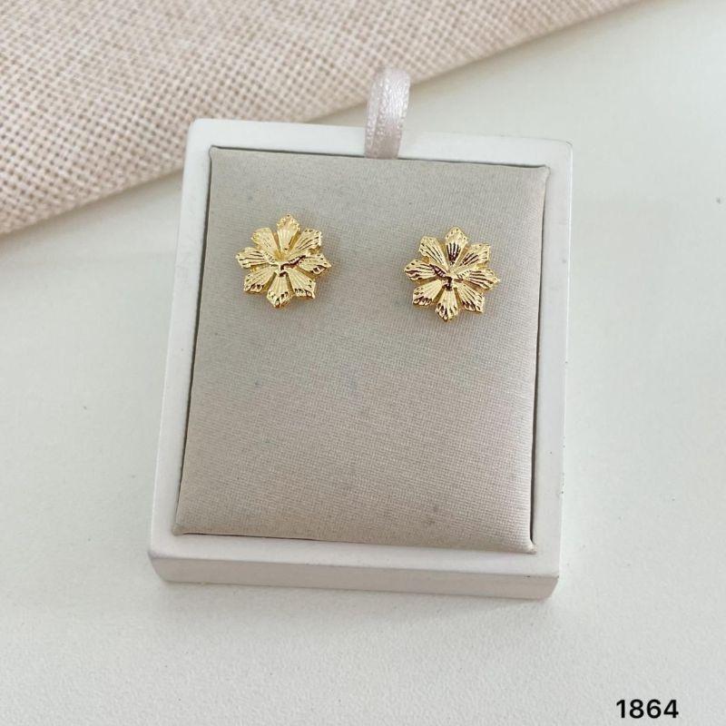 Brinco Flor Trabalhada Banhado a Ouro 18k Feminino Delicado