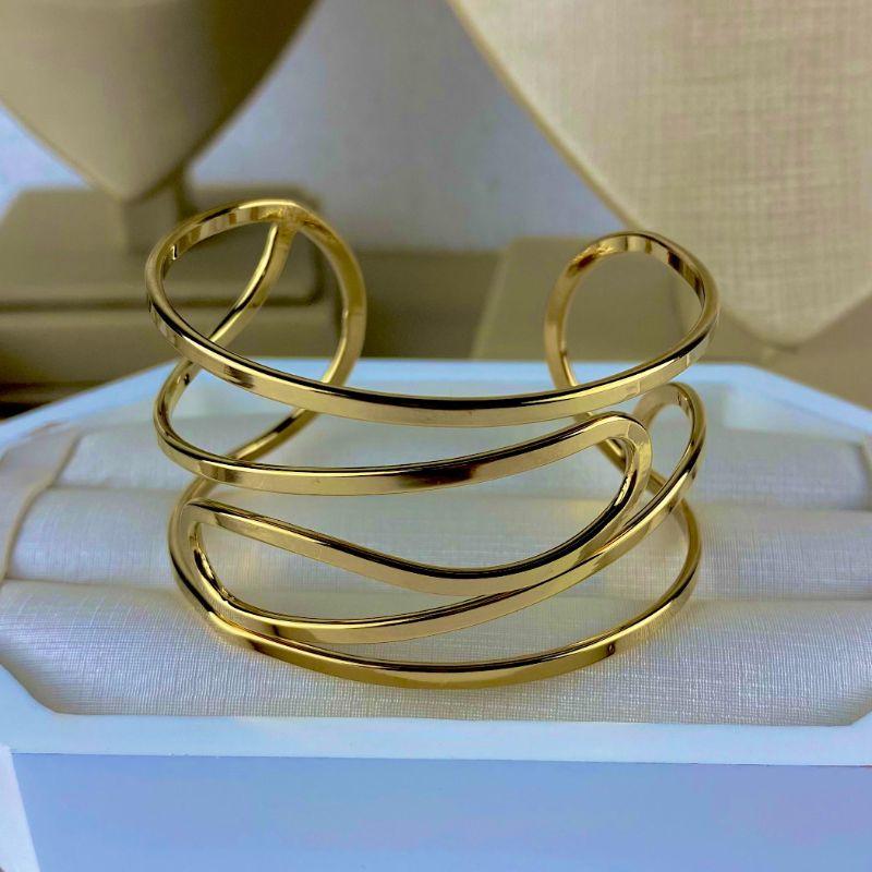 Bracelete Vazado Ondas – Semijoia Banhada a Ouro