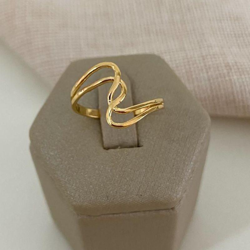 Anel Banhado a Ouro 18k Regulável Design Moderno Curvas Orgânicas
