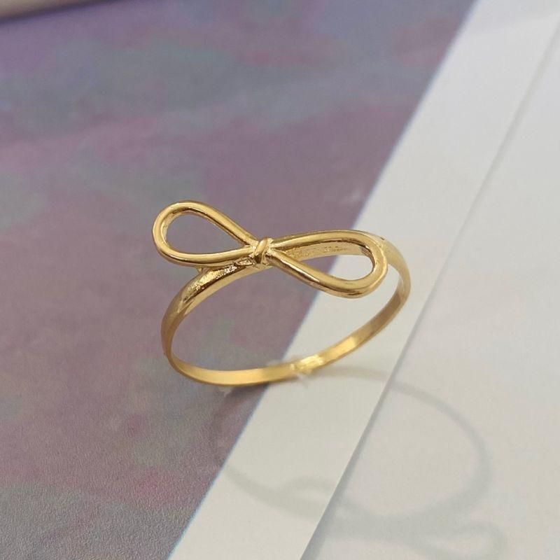 Anel Laço Banhado a Ouro 18k  Anel Feminino Delicado com Design Minimalista e Romântico